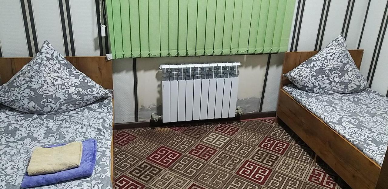 Guest House 777 Turkistan ภายนอก รูปภาพ
